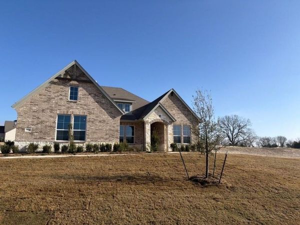 906 Perrin Lane, Van Alstyne, TX 75495