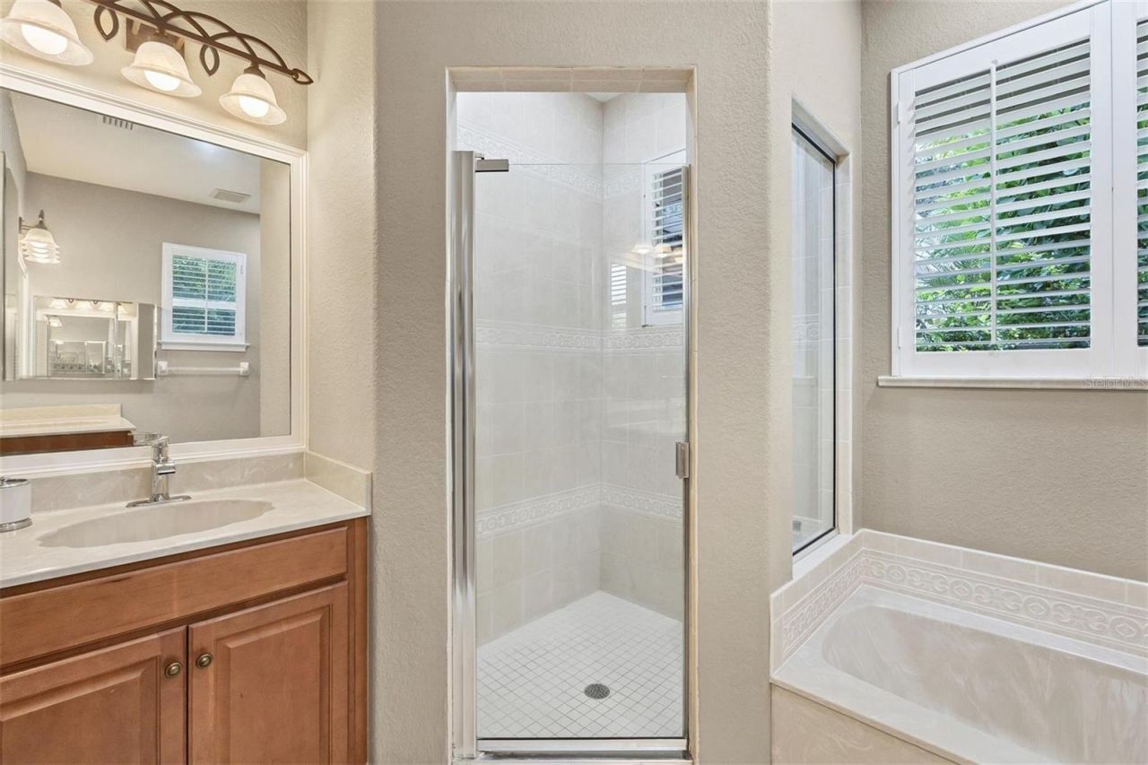 3837 Camino Real, Sarasota, FL 34239 Photo