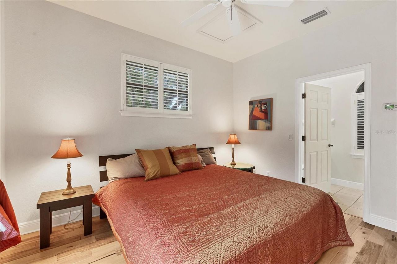 3837 Camino Real, Sarasota, FL 34239 Photo