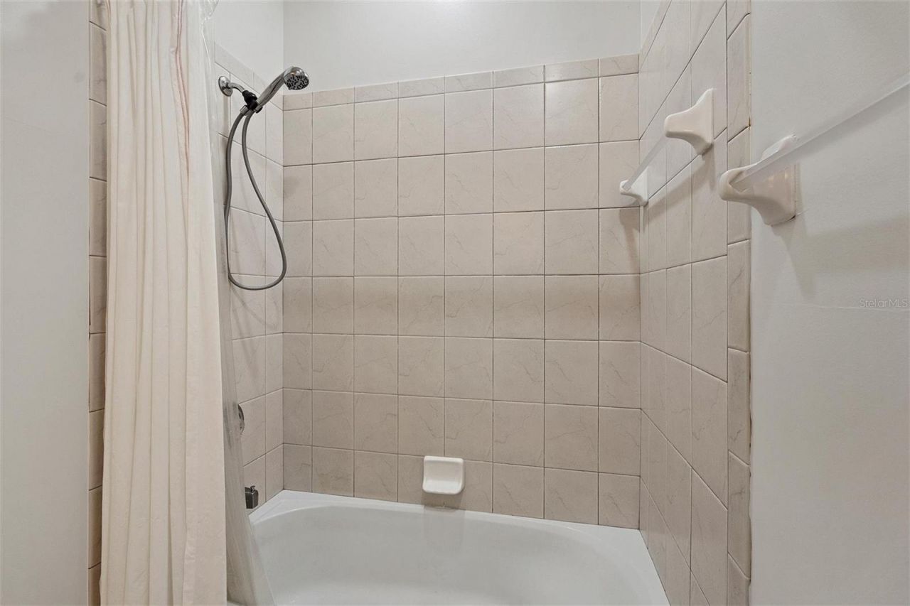 3837 Camino Real, Sarasota, FL 34239 Photo