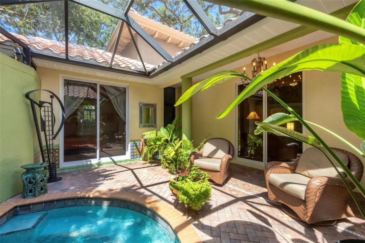 3837 Camino Real, Sarasota, FL 34239 Photo