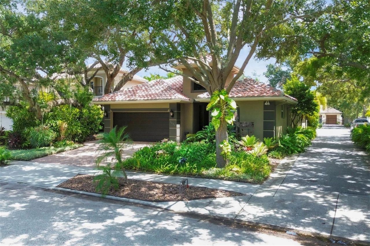 3837 Camino Real, Sarasota, FL 34239 Photo