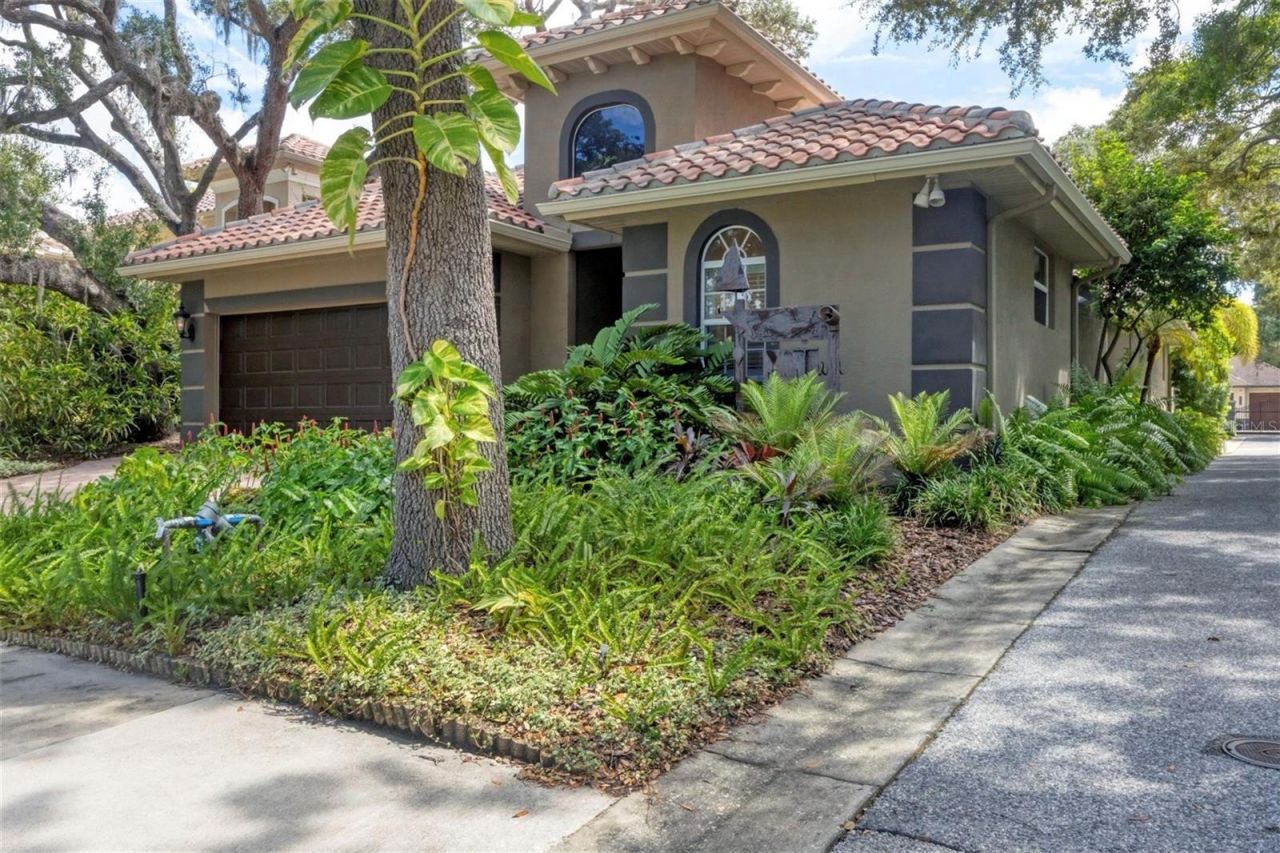 3837 Camino Real, Sarasota, FL 34239 Photo