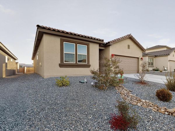 1933 Tesoro Loop NW, Los Lunas, NM 87031