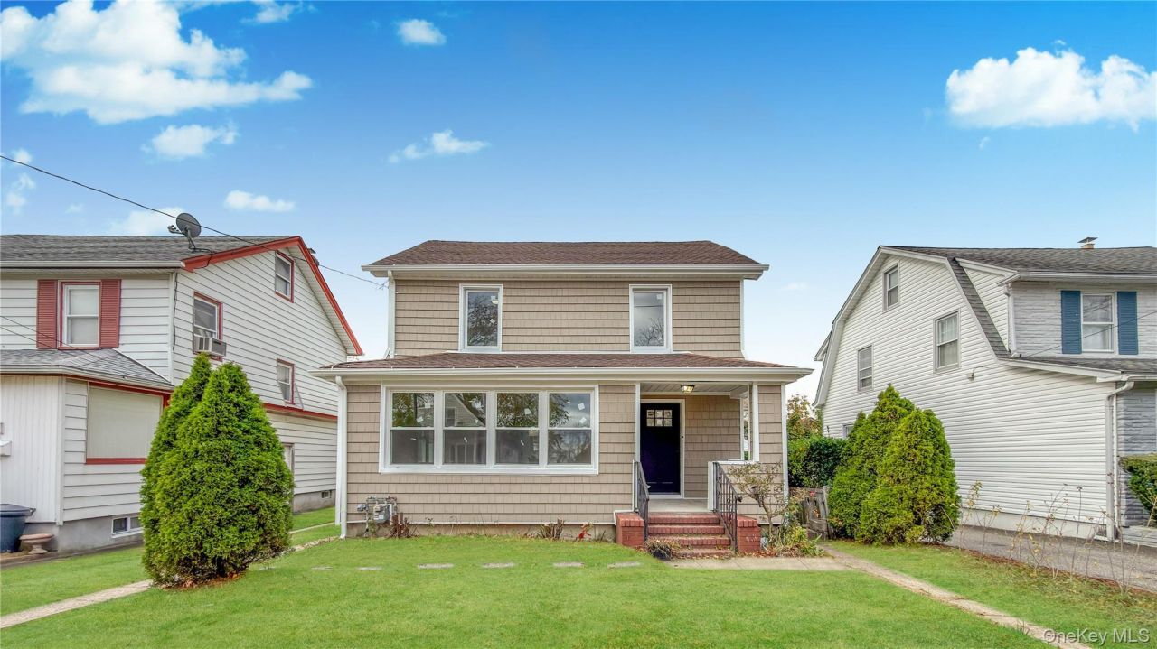 64 S Montgomery Street, Valley Stream, NY 11580 Main Photo