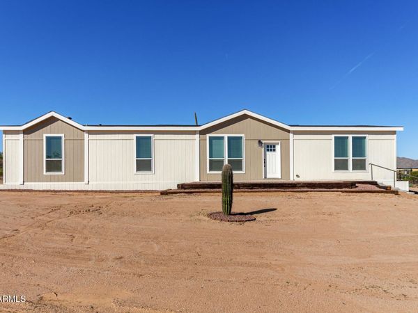 2318 S Nikki Lane S, Maricopa, AZ 85139