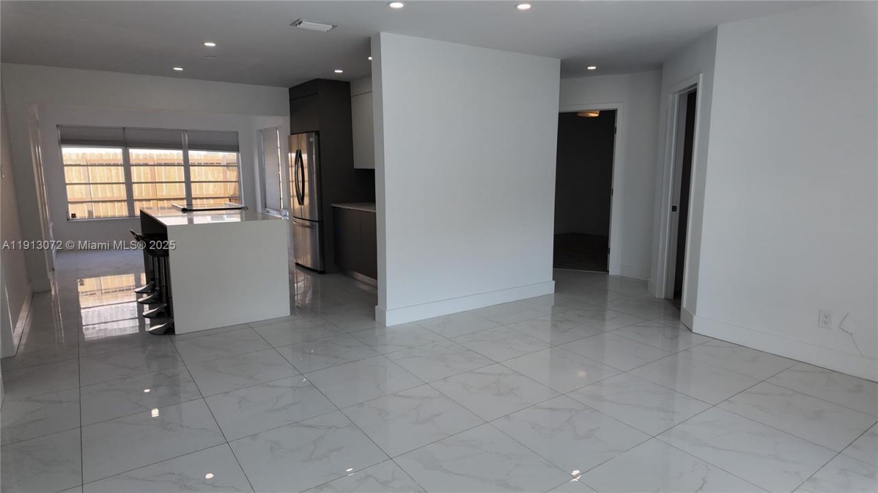 Please Call For Address, Hollywood, FL 33021 Photo