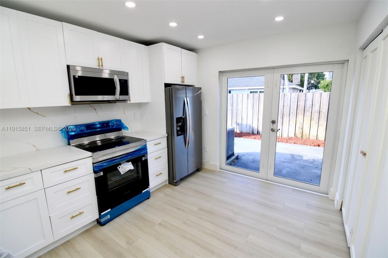 9775 SW 221st St, Cutler Bay, FL 33190 Photo