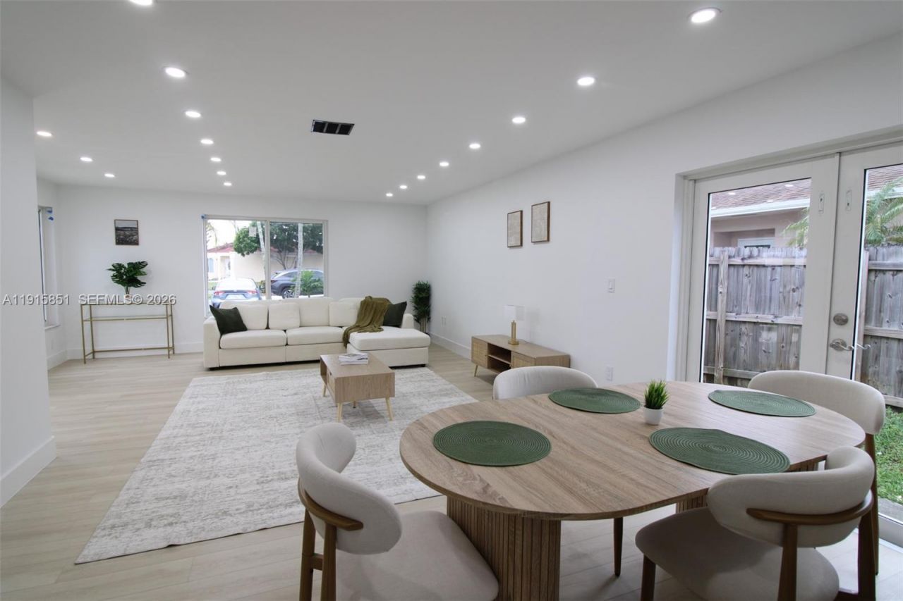 9775 SW 221st St, Cutler Bay, FL 33190 Photo