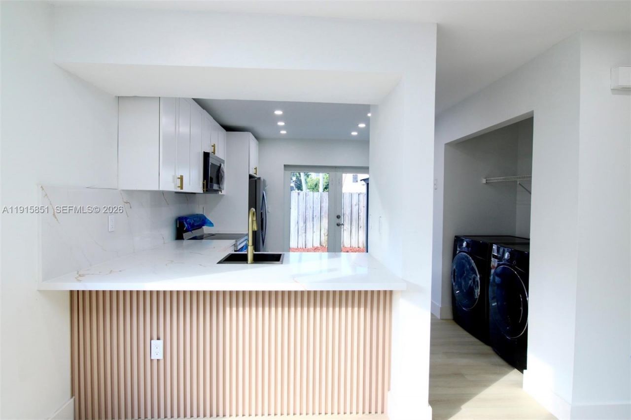 9775 SW 221st St, Cutler Bay, FL 33190 Photo