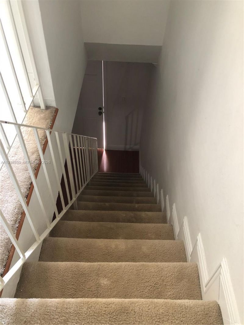 1110 Salzedo St, Unit 2D, Coral Gables, FL 33134 Photo