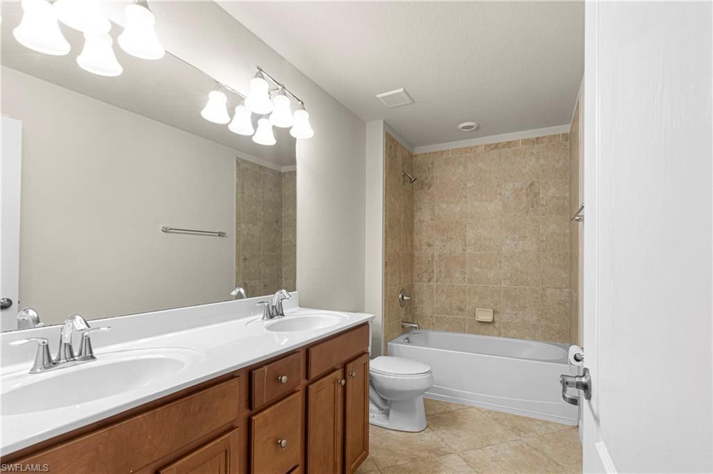 10996 Cherry Laurel Dr, Fort Myers, FL 33912 Photo