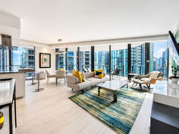 1000 Brickell Plz, Unit 2101, Miami, FL 33131