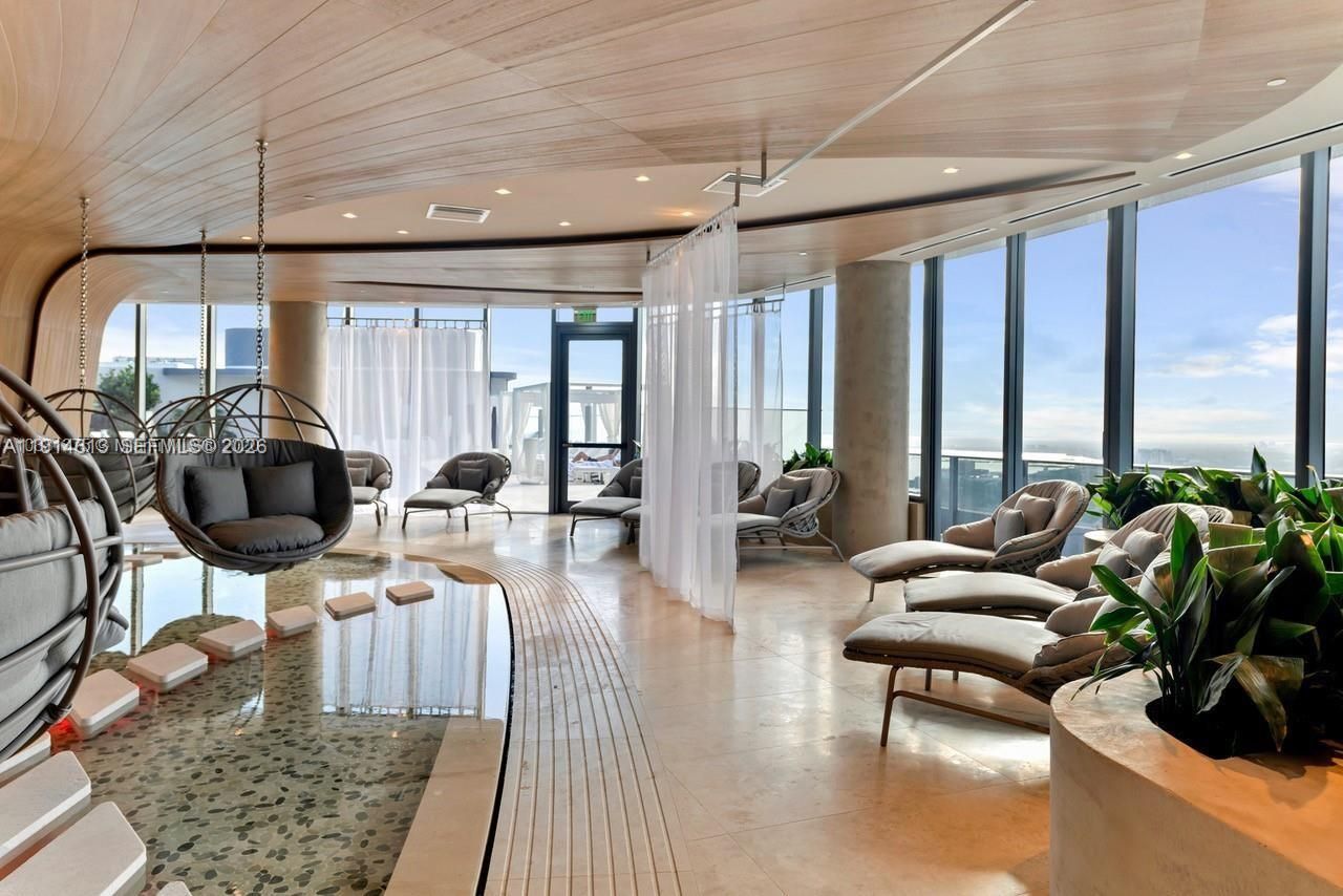 1000 Brickell Plz, Unit 2101, Miami, FL 33131 Photo