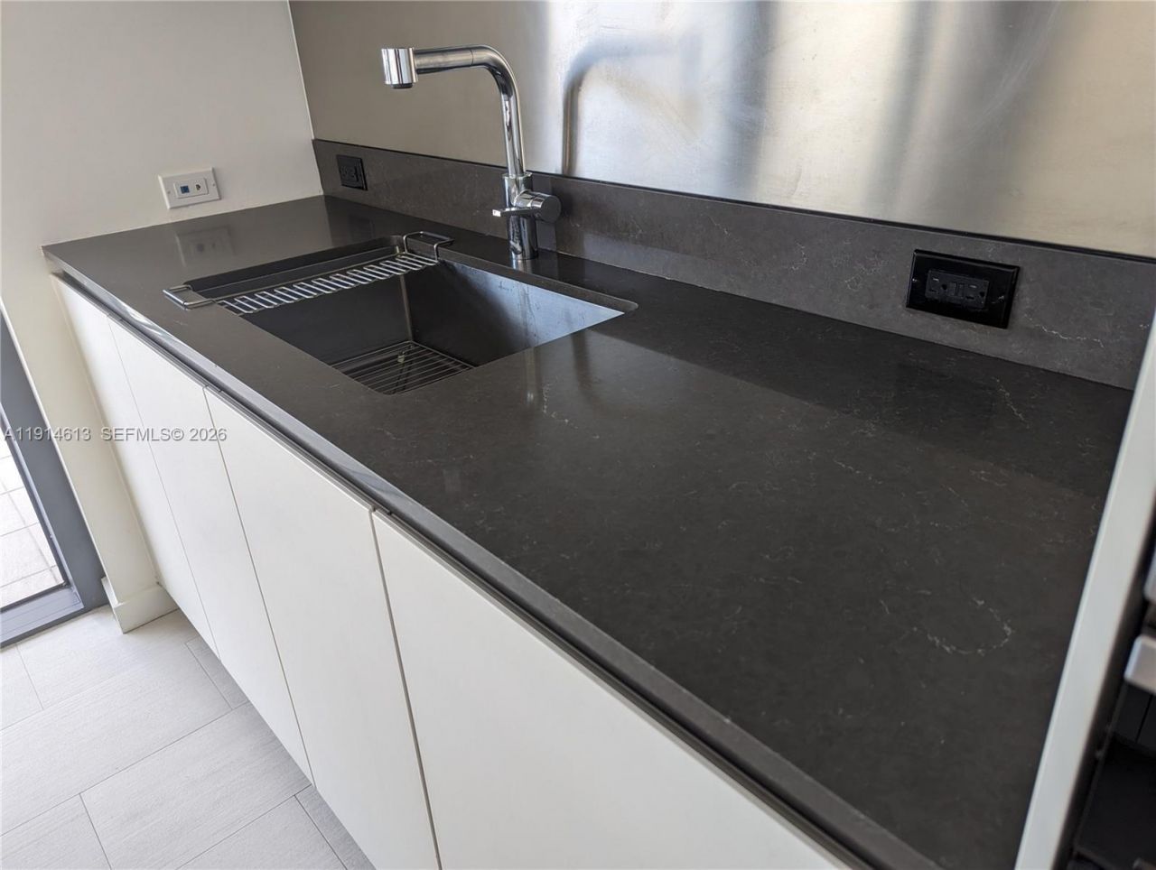 1000 Brickell Plz, Unit 2101, Miami, FL 33131 Photo