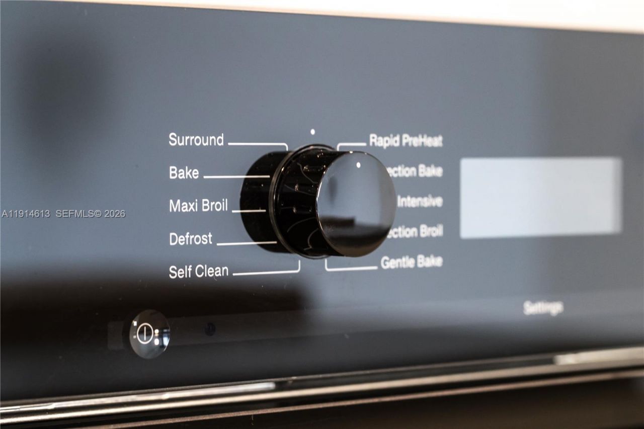 1000 Brickell Plz, Unit 2101, Miami, FL 33131 Photo