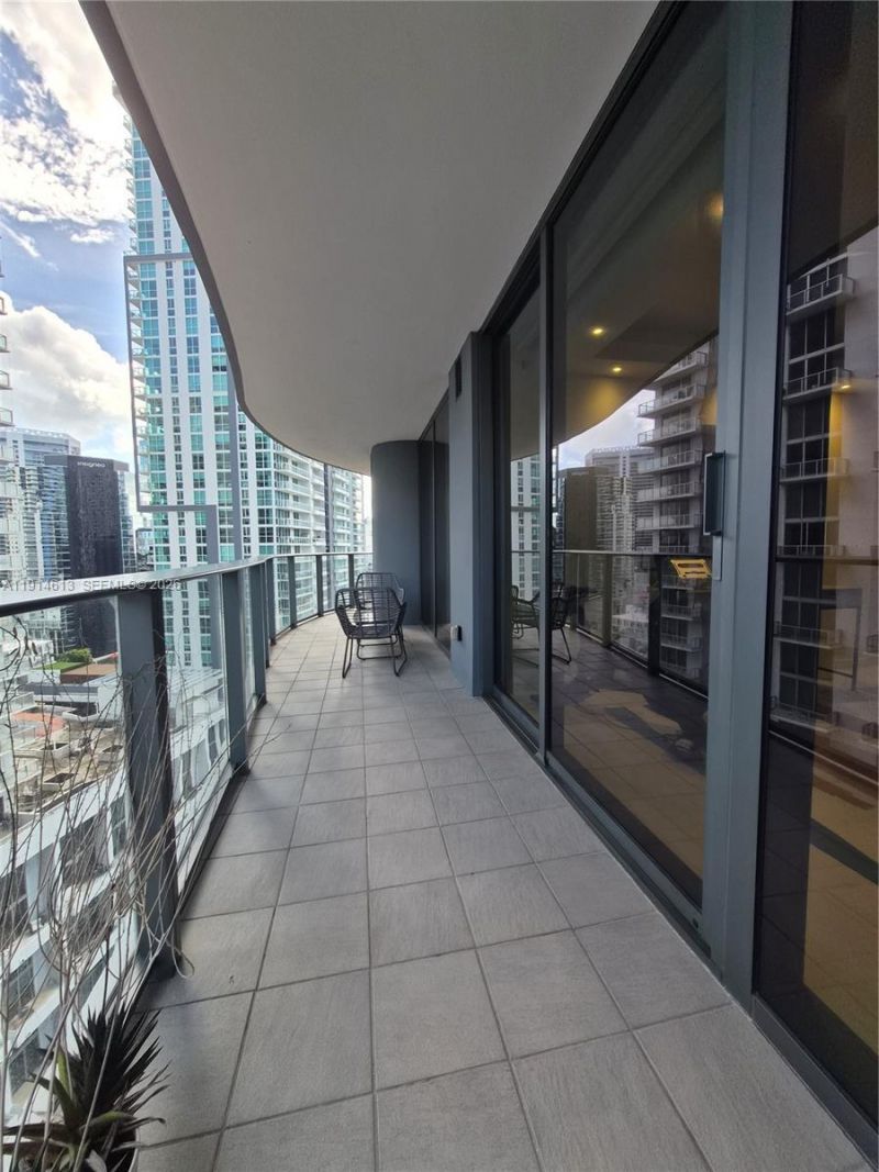 1000 Brickell Plz, Unit 2101, Miami, FL 33131 Photo
