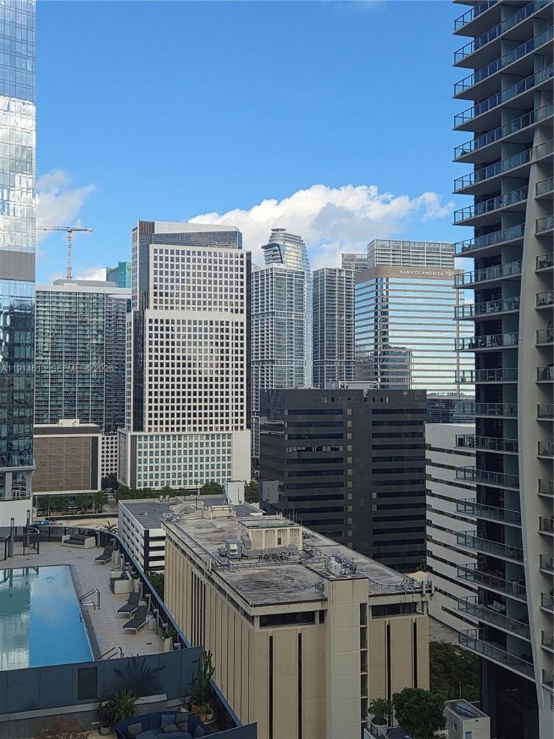 1000 Brickell Plz, Unit 2101, Miami, FL 33131 Photo