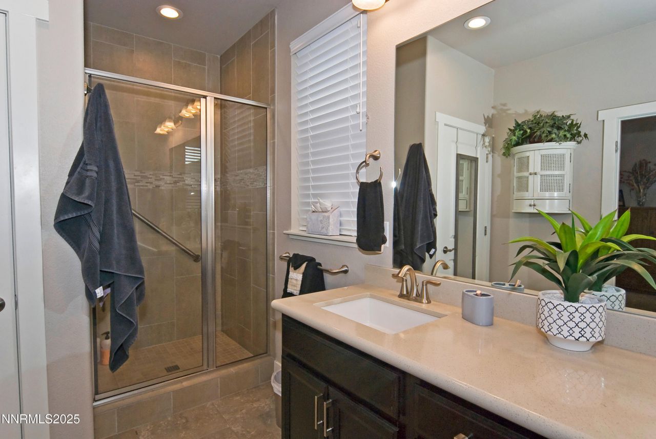 768 E Cottage Loop, Gardnerville, NV 89460 Photo