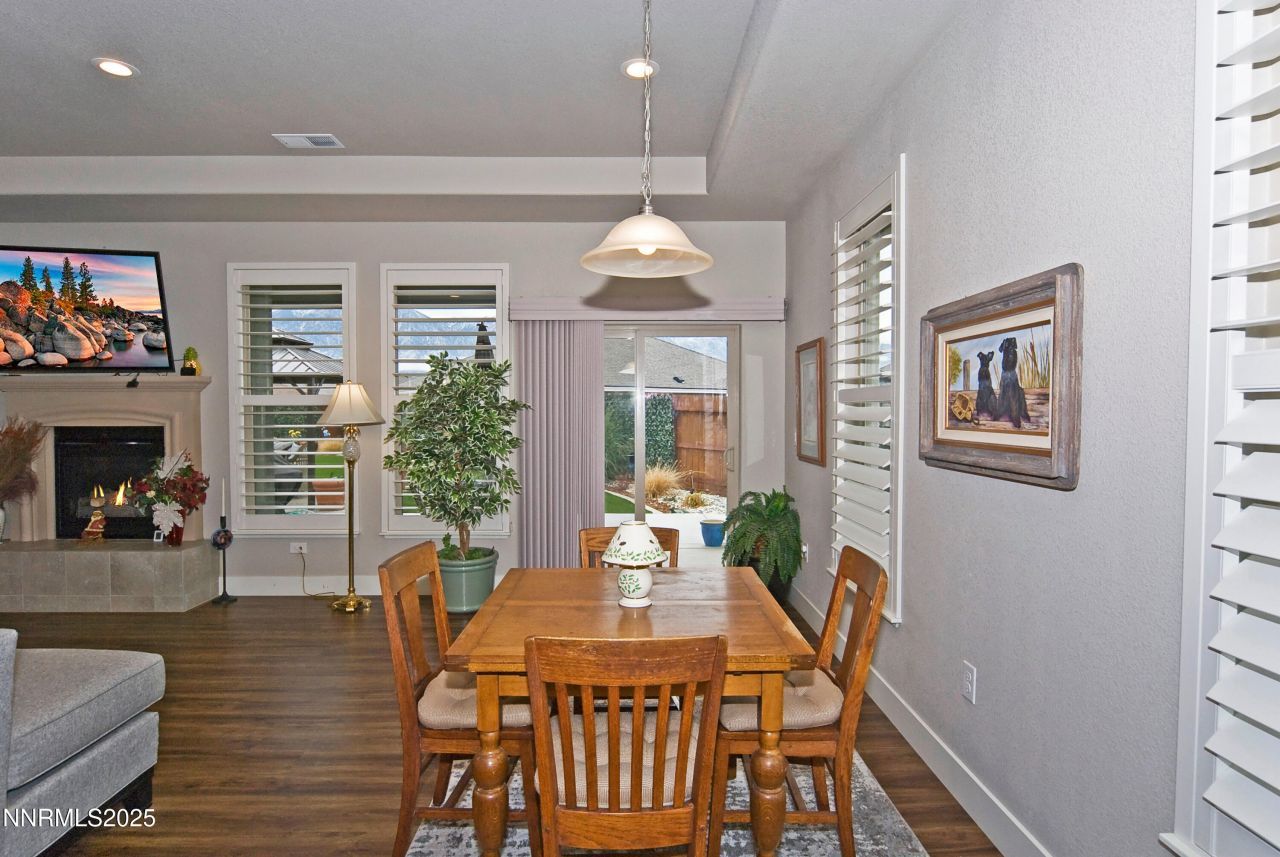 768 E Cottage Loop, Gardnerville, NV 89460 Photo