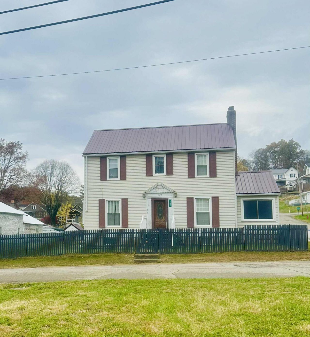 185 Adams Street, Corning, OH 43730 Main Photo