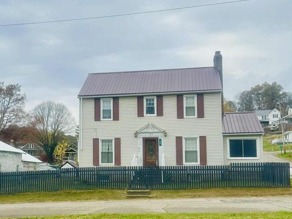 185 Adams Street, Corning, OH 43730