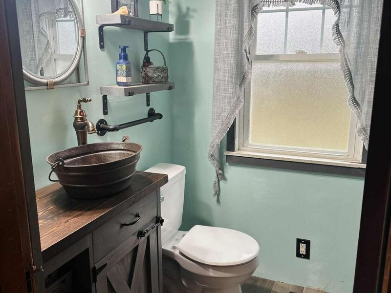 185 Adams Street, Corning, OH 43730 Photo 13