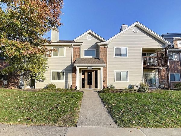 6620 Green Branch Drive, Unit 8, Centerville, OH 45459