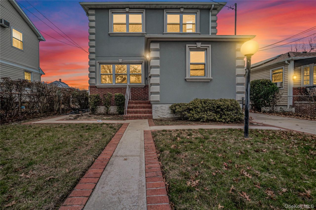 243-25 132nd Road, Rosedale, NY 11422 Main Photo