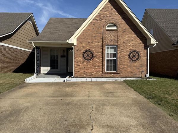 418 Carol Ann Cove, Southaven, MS 38671