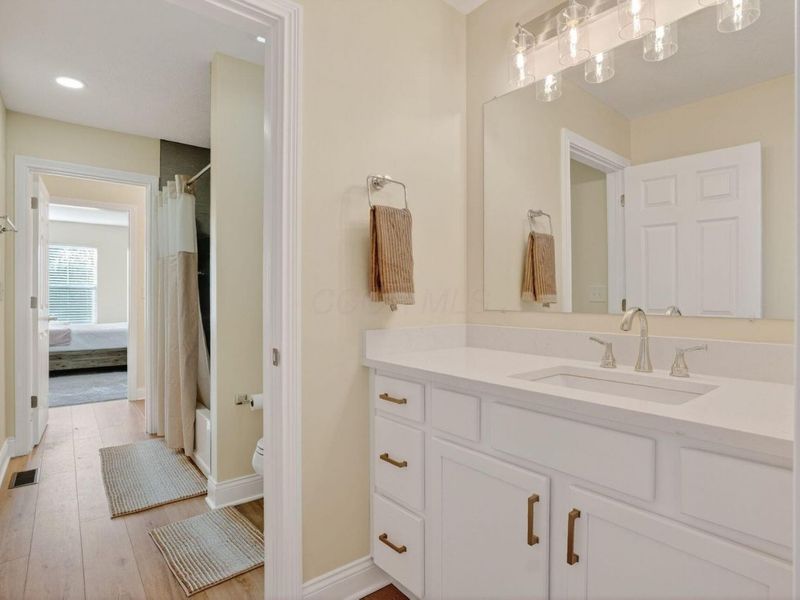 3832 Emmons Avenue, Columbus, OH 43219 Photo 26