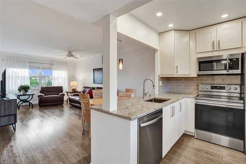 3405 NW 48th Avenue, Unit 611, Lauderdale Lakes, FL 33319 Photo