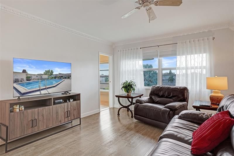 3405 NW 48th Avenue, Unit 611, Lauderdale Lakes, FL 33319 Photo