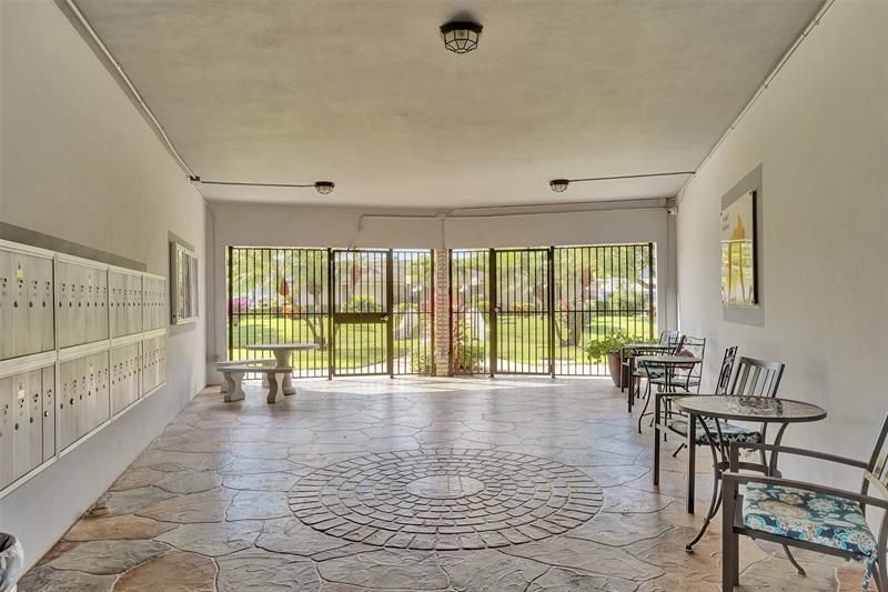 3405 NW 48th Avenue, Unit 611, Lauderdale Lakes, FL 33319 Photo