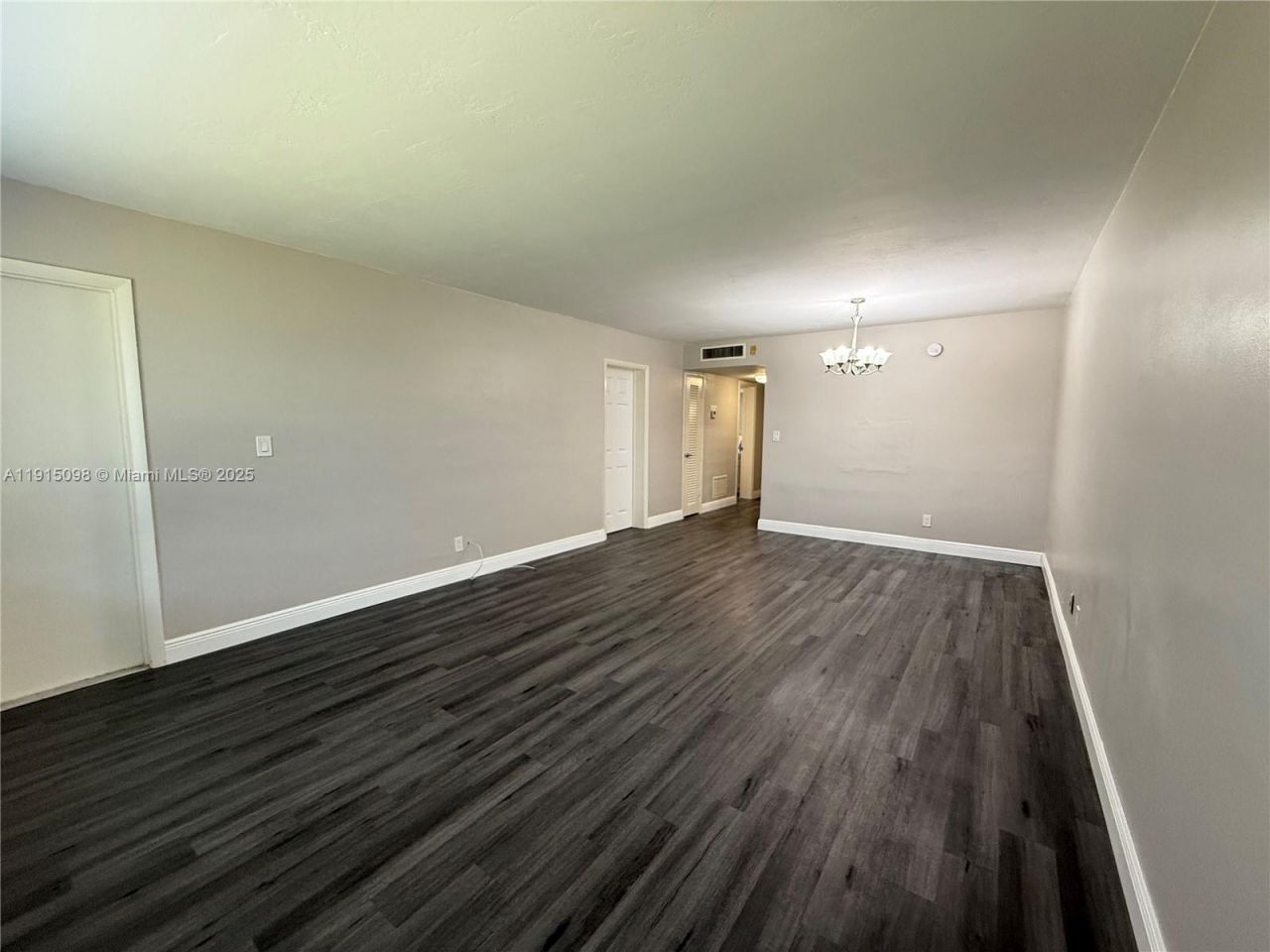 19001 NE 14th Ave, Unit 144, Miami, FL 33179 Photo