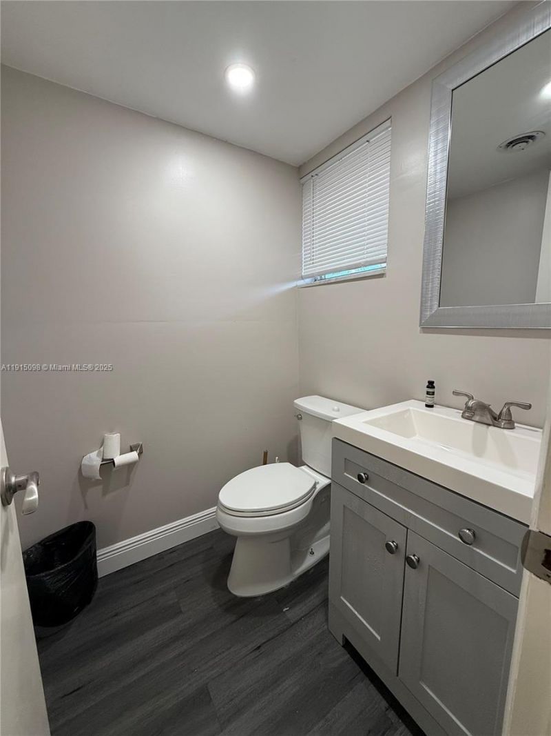 19001 NE 14th Ave, Unit 144, Miami, FL 33179 Photo