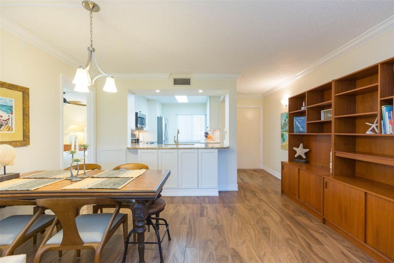 5642 Puerta Del Sol Boulevard S, Unit 142, Saint Petersburg, FL 33715 Photo