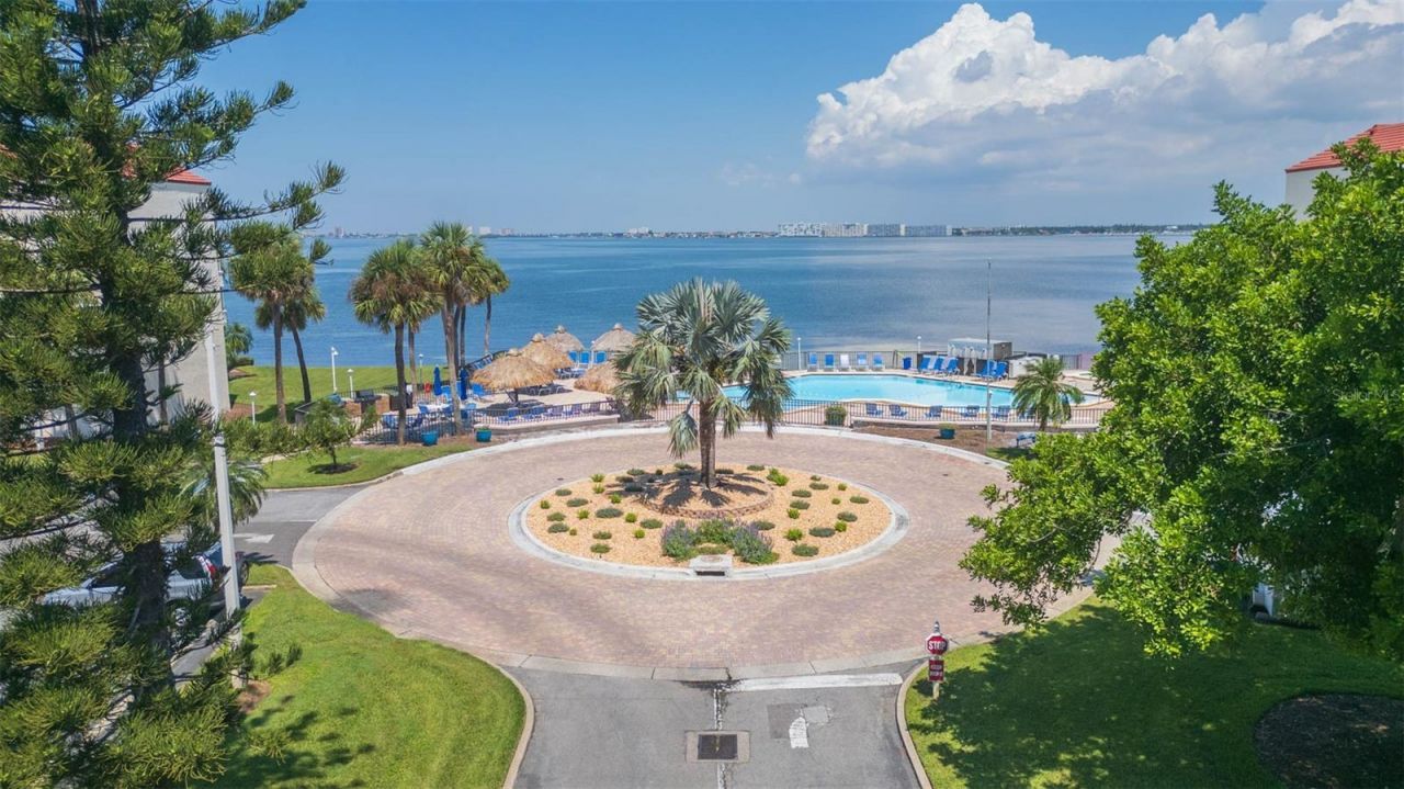 5642 Puerta Del Sol Boulevard S, Unit 142, Saint Petersburg, FL 33715 Photo