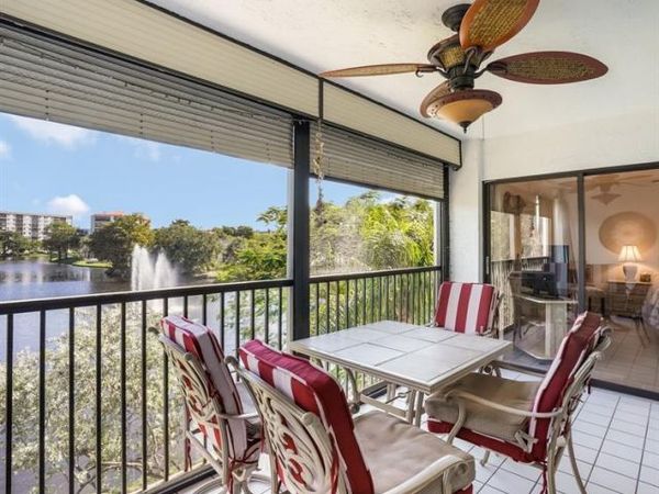 2334 S Cypress Bend Dr, Unit 302, Pompano Beach, FL 33069