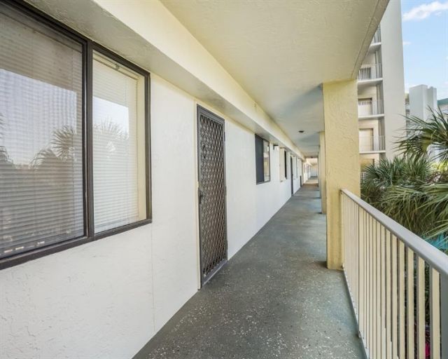 2334 S Cypress Bend Drive, Unit 302, Pompano Beach, FL 33069 Photo