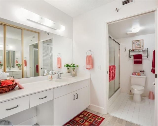 2334 S Cypress Bend Drive, Unit 302, Pompano Beach, FL 33069 Photo