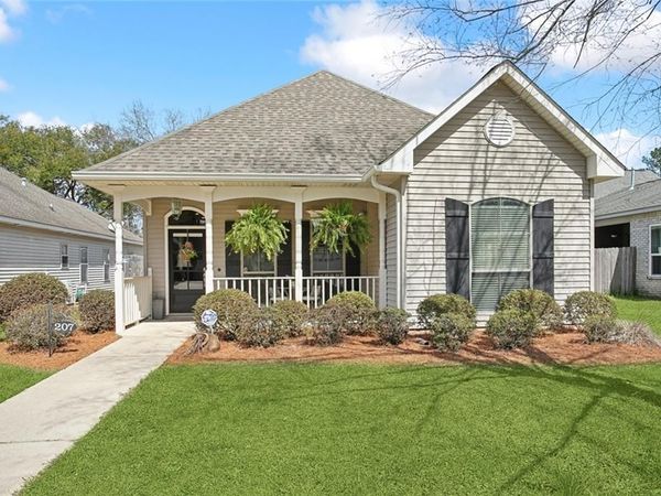 207 CARRIAGE PINES Lane, Covington, LA 70435