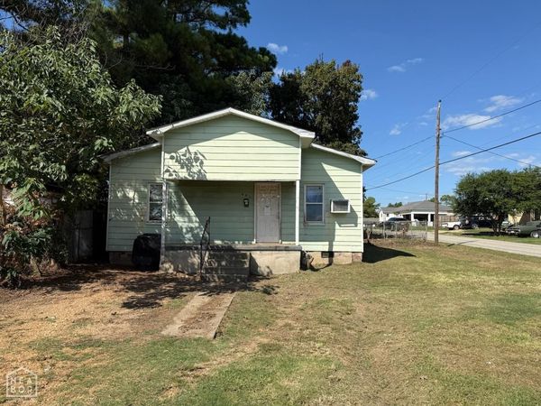 601 W Thompson Street W, Paragould, AR 72450