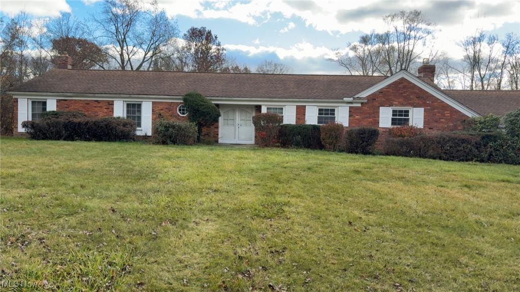 28000 S Woodland Road, Pepper Pike, OH 44124 Main Photo