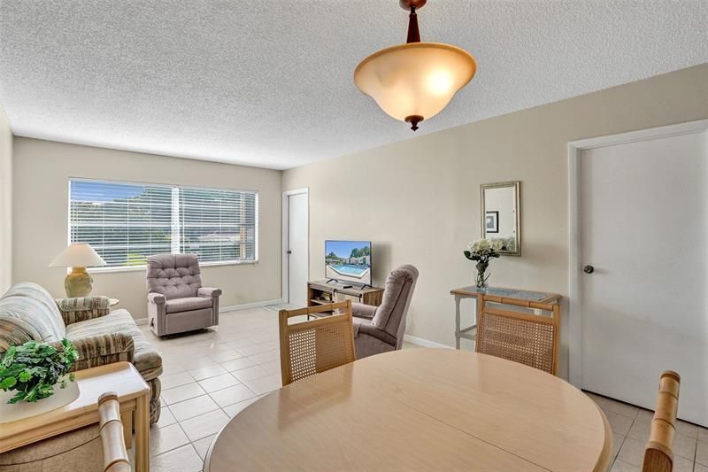 4700 NW 35th Street, Unit 507, Lauderdale Lakes, FL 33319 Photo