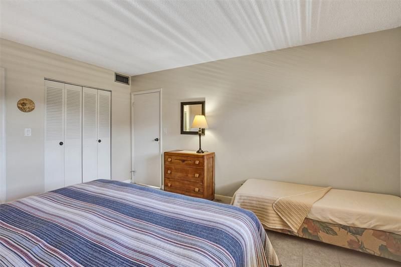 4700 NW 35th Street, Unit 507, Lauderdale Lakes, FL 33319 Photo