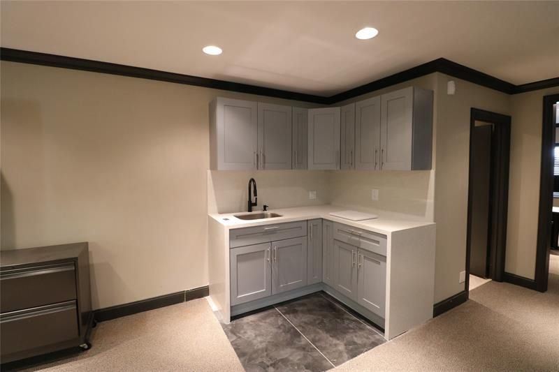 2175 N Andrews Avenue, Unit 8, Pompano Beach, FL 33069 Photo