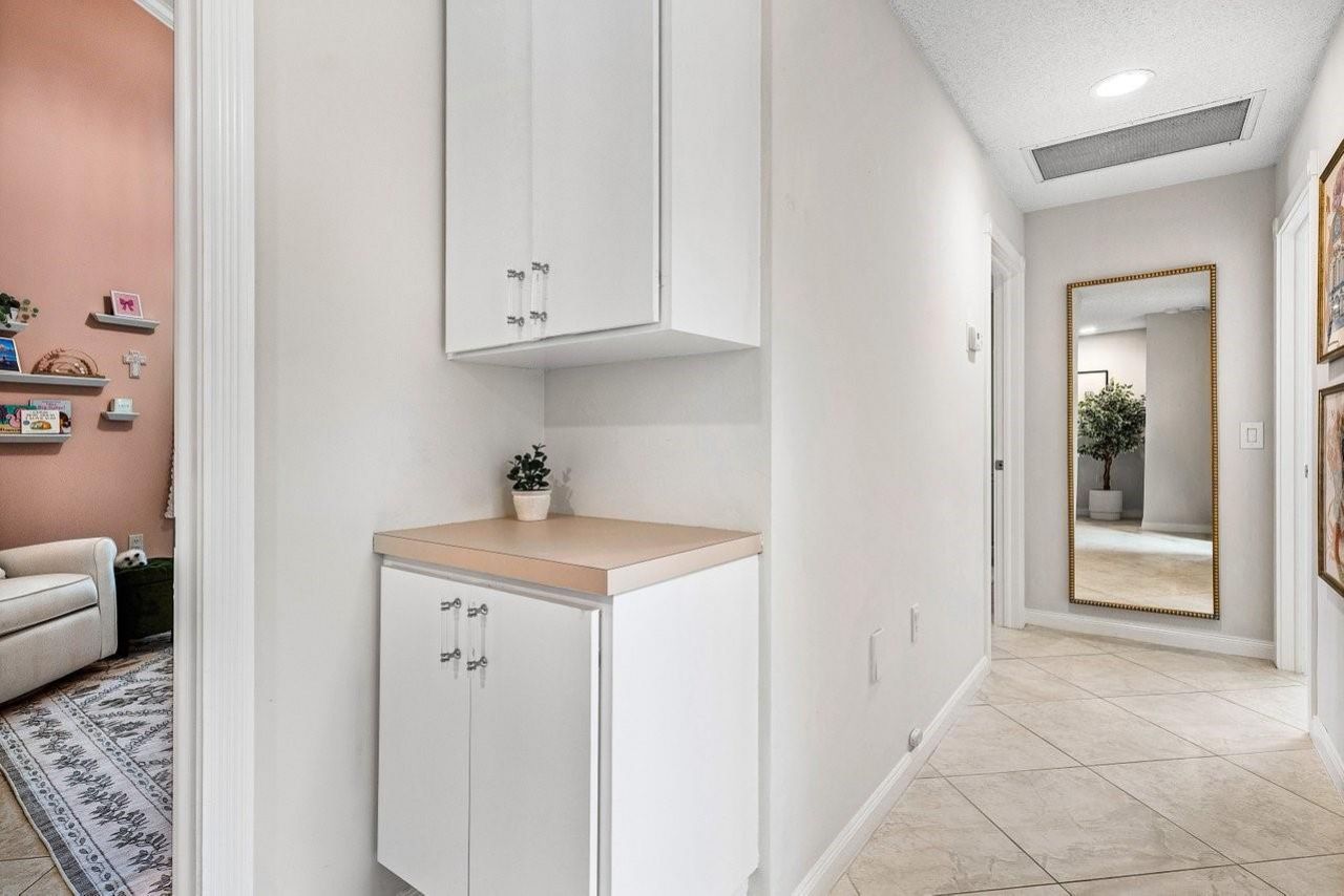 2860 Wilderness Rd, West Palm Beach, FL 33409 Photo