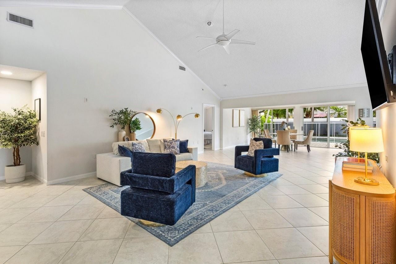 2860 Wilderness Rd, West Palm Beach, FL 33409 Photo