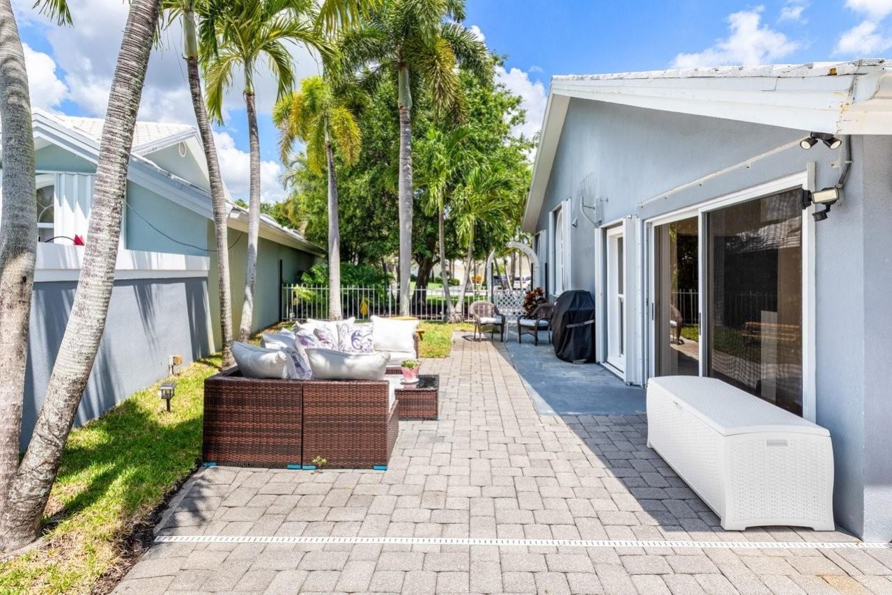 2860 Wilderness Rd, West Palm Beach, FL 33409 Photo